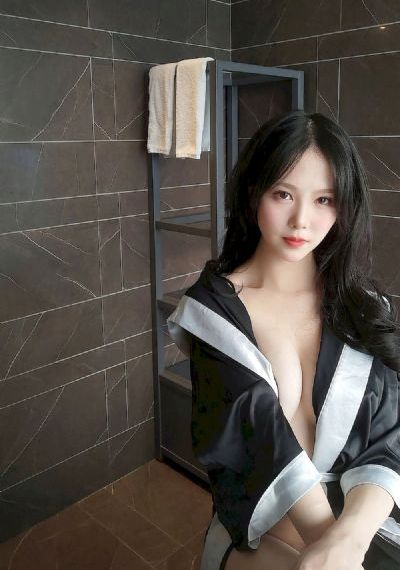 国产大战开裆丝袜高跟美女_BD国语HD高清在线观看